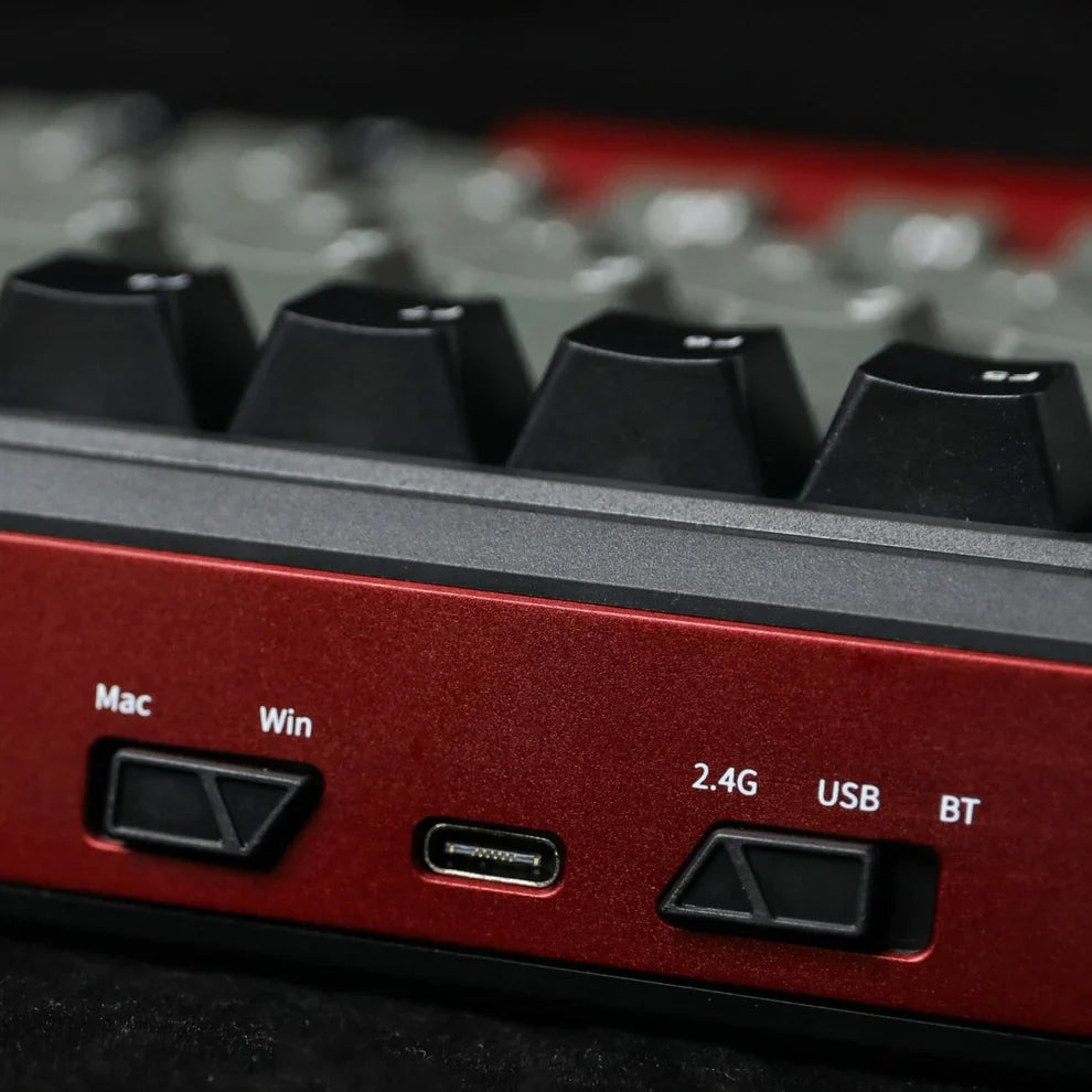 Mechlands Vibe75 V2 Black/Blue ( Cream Mint Switches )