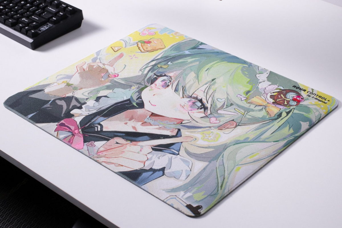X-Raypad Aqua Control Plus Gaming Mouse Pads – Mint