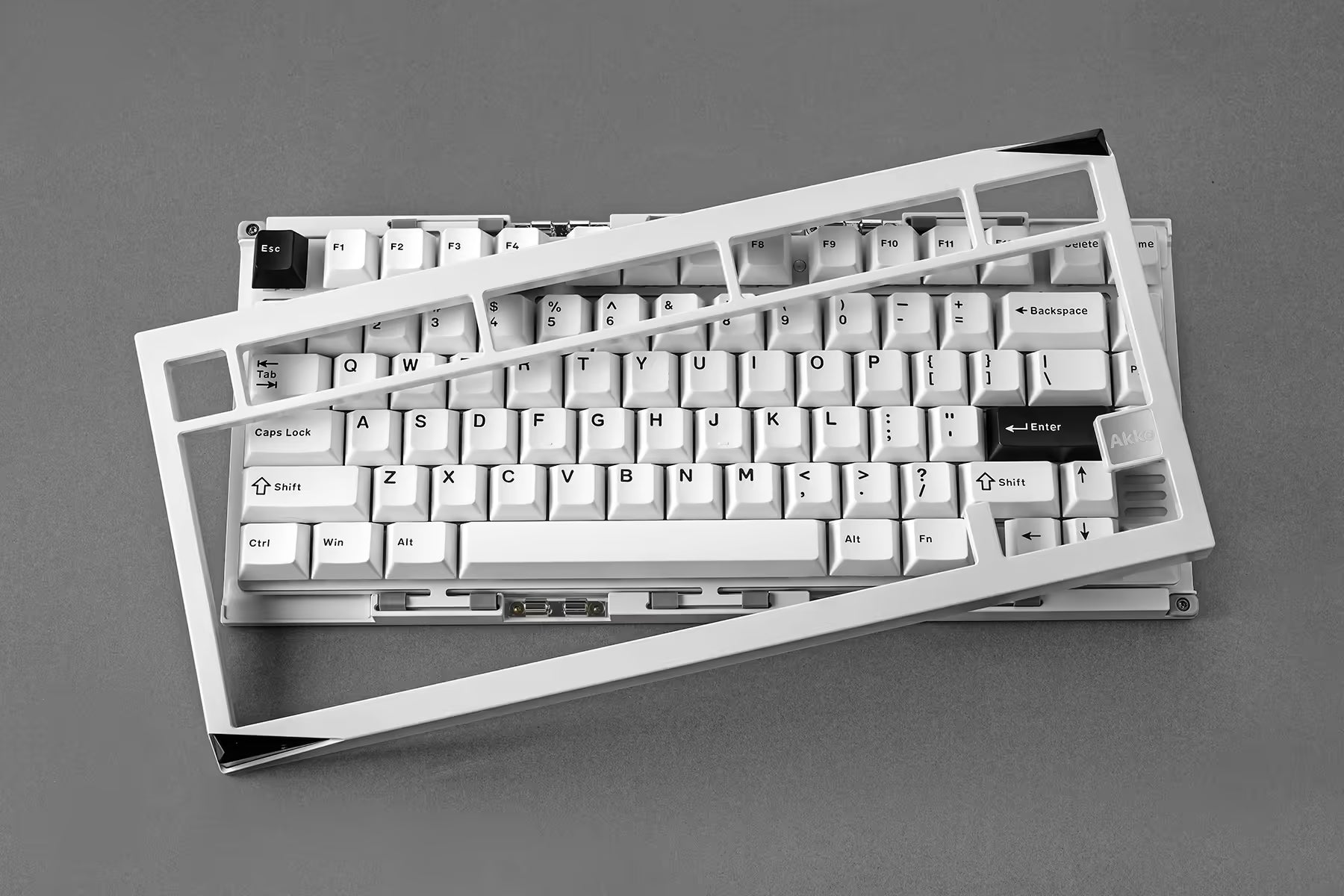 AKKO GEM01 - Black On White