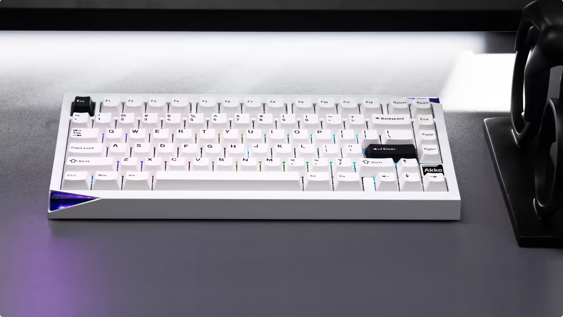 AKKO GEM01 - Black On White