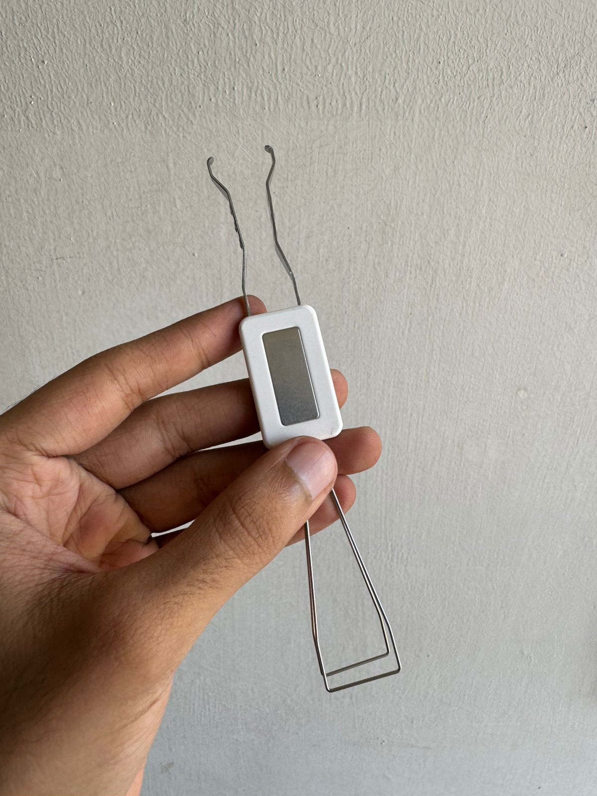 KEYCAP / SWITCH PULLER ( WHITE )