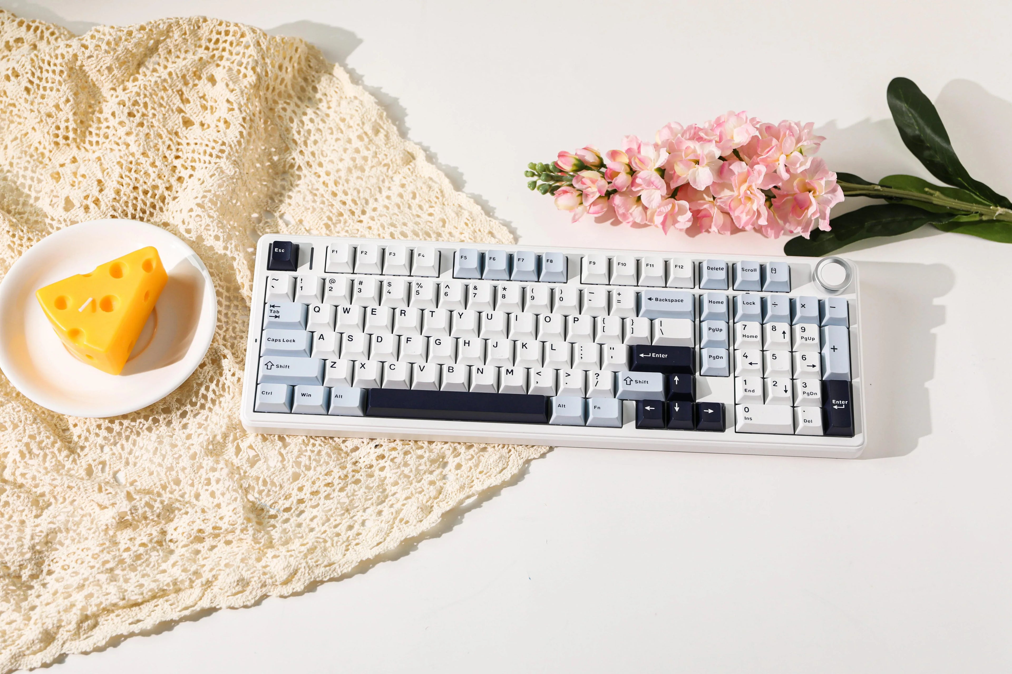 Aula F99 Pro ( White Black Grey )